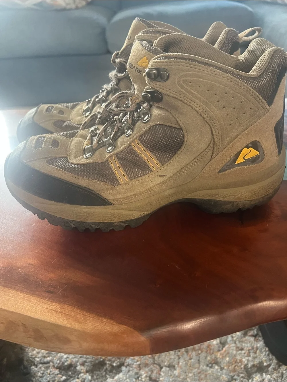 GLO jeans Men's Brown and Tan Hiking Boots